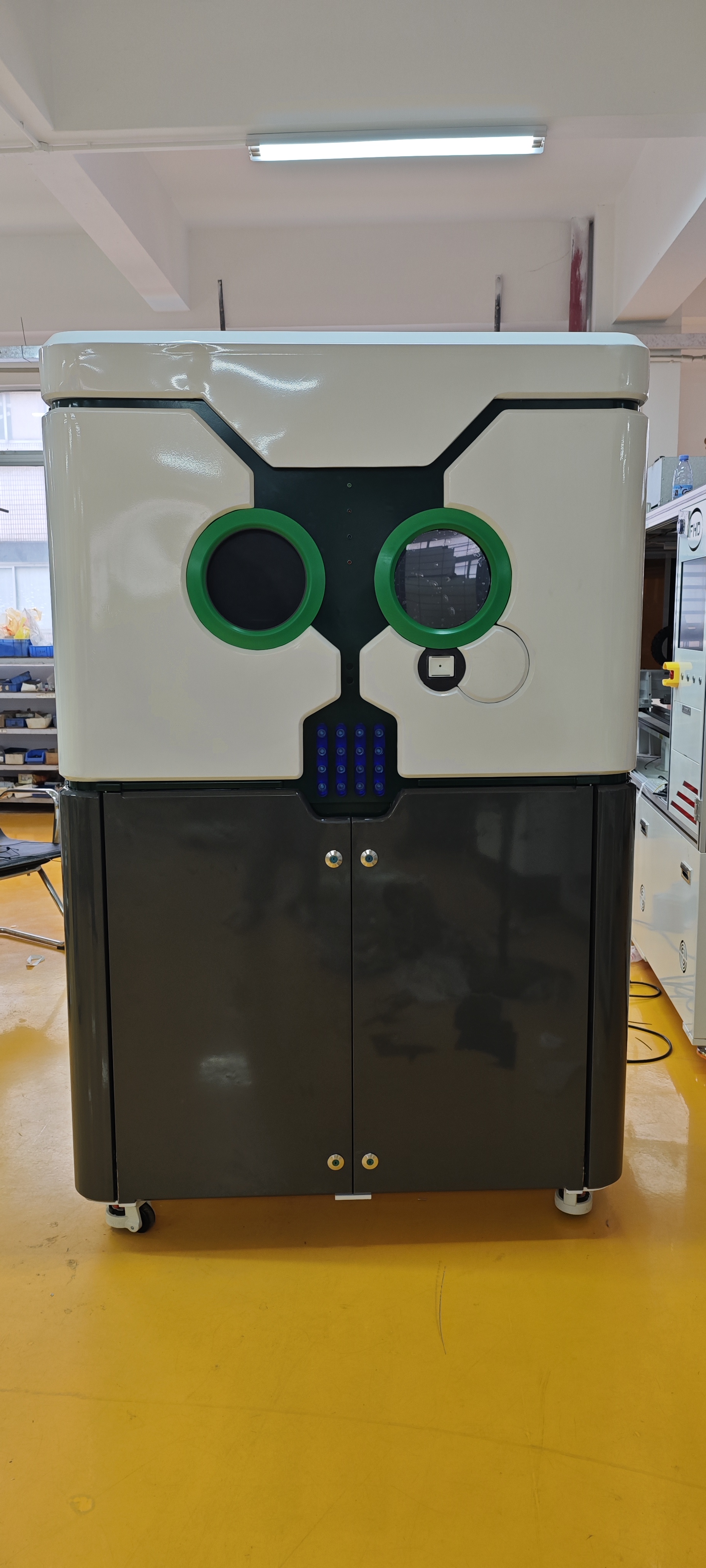 SMART BIN二代废品回收机引领绿色生活革命