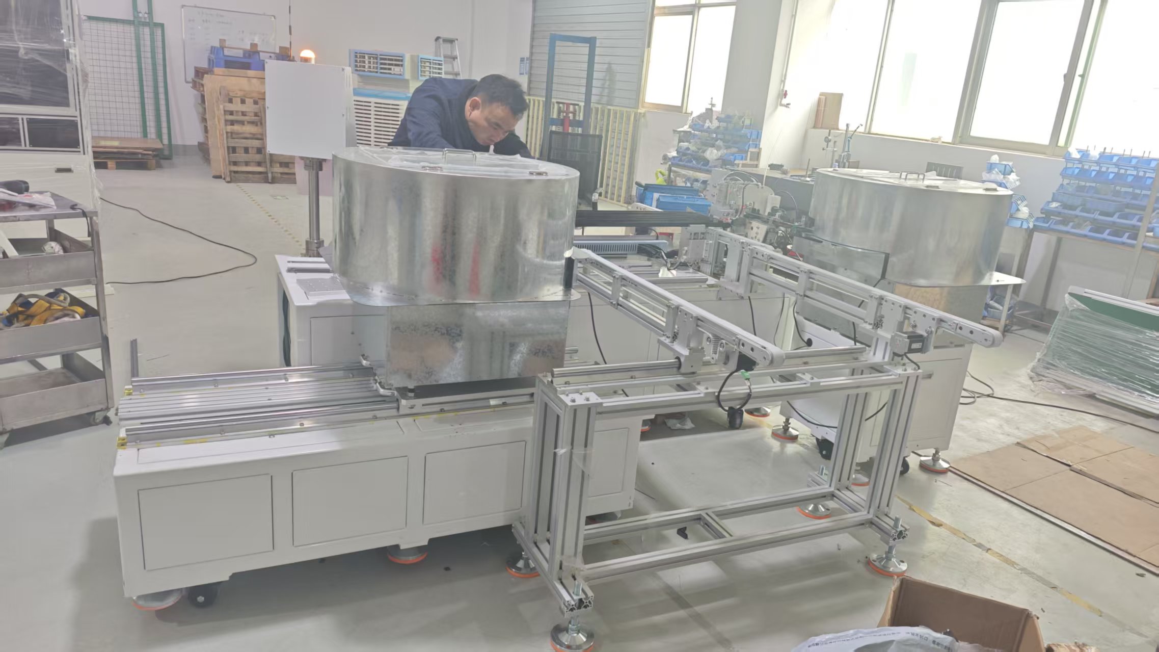 半自动边框角码组装机