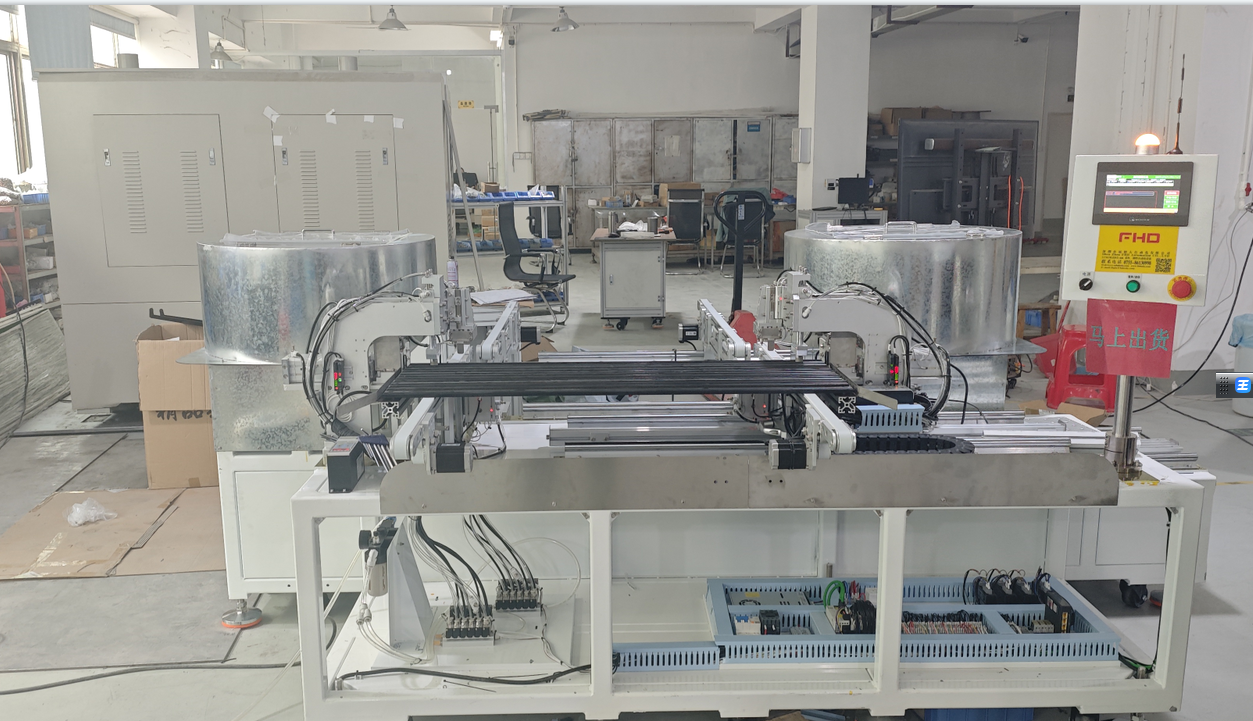 精准高效，助力生产&mdash;&mdash;半自动边框角码组装机